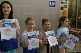 Uczniowie z klas I-II rywalizowali w Mistrzostwach Szkół Podstawowych w pływaniu
